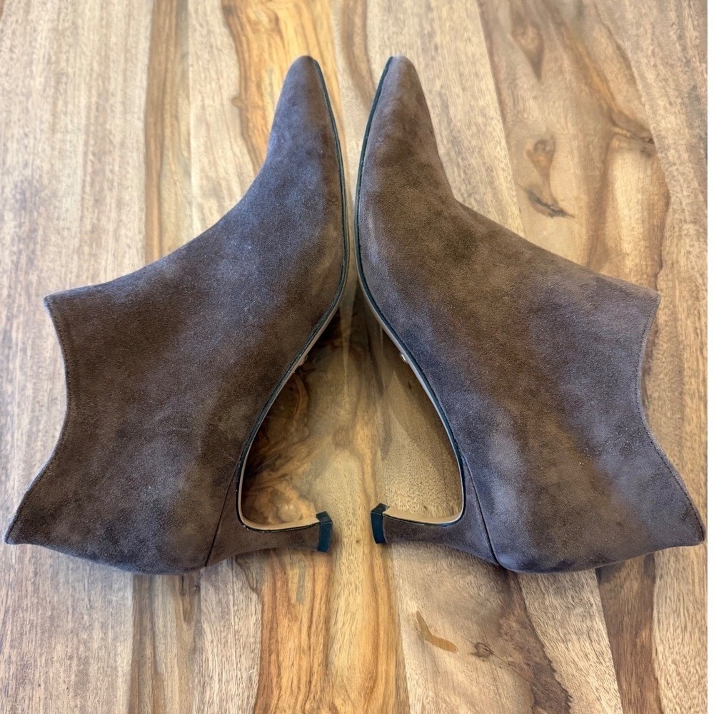Pelle Moda Womens Brown Suede Pointed Toe Kitten Heel Ankle Booties Size 6M - Picture 5 of 11